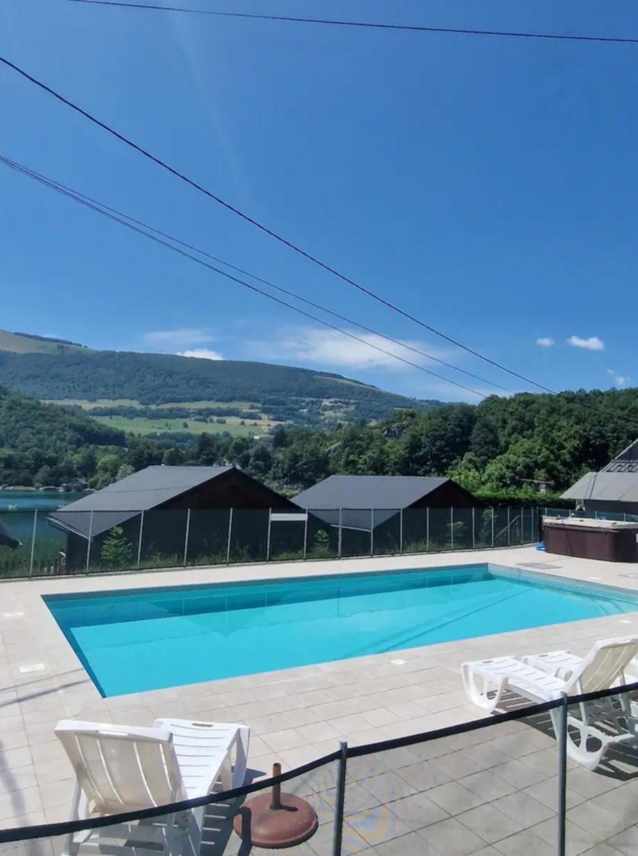 Chalet Bord De Lac Avec Piscine N2E Laffrey Екстер'єр фото